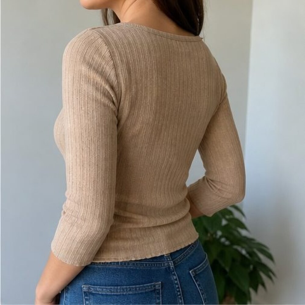 Sand Button Blouse - Picture 3 of 6